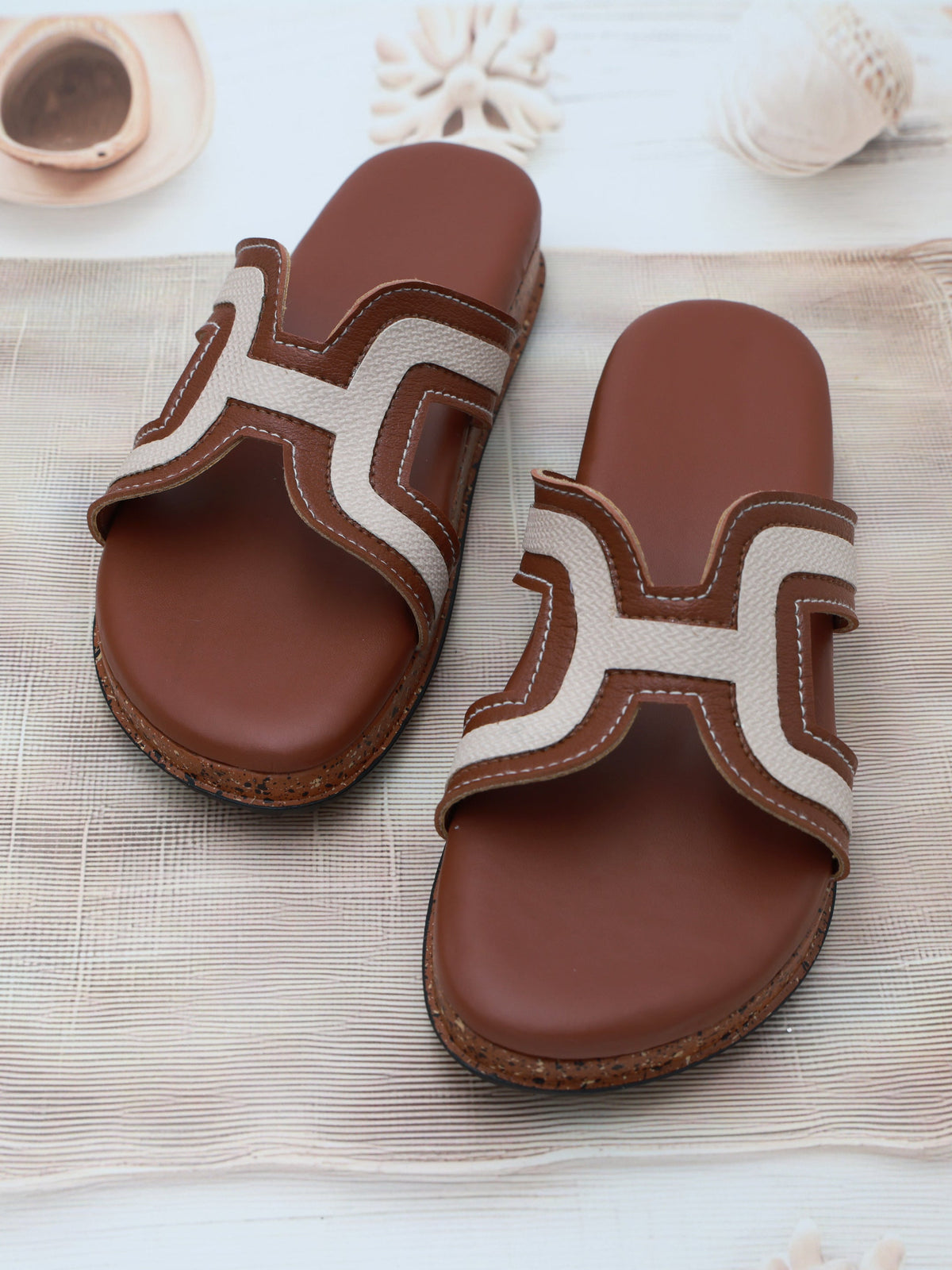 Retro Chic Slides Clarashoe
