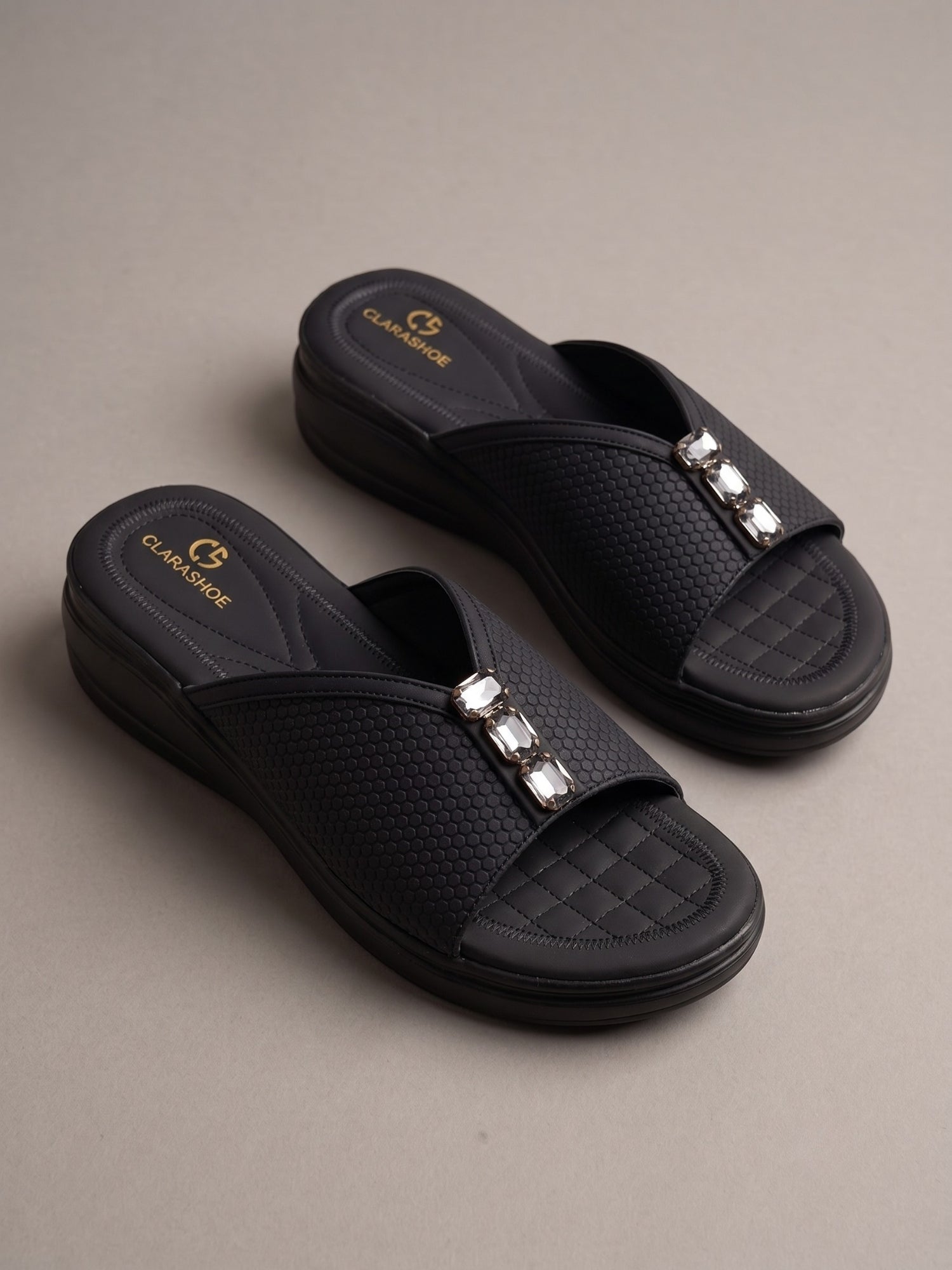 Sia (Embellished Comfort Flat Slide)
