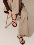 Mira (Glossy Toe-Ring Flat)