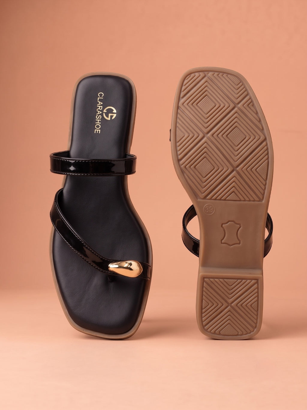 Mira (Glossy Toe-Ring Flat)
