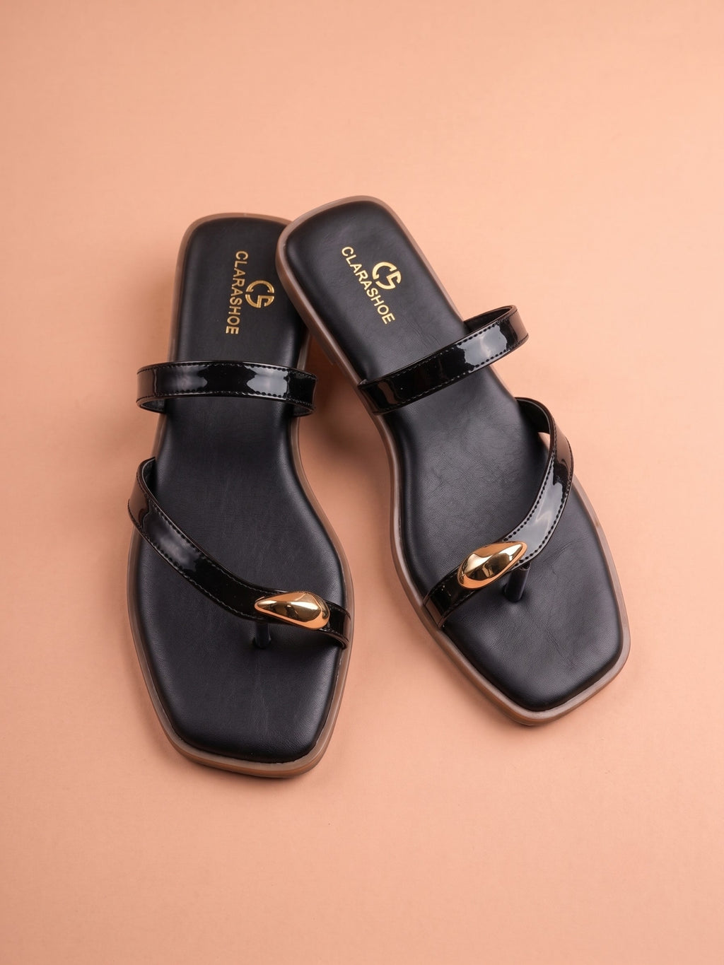 Mira (Glossy Toe-Ring Flat)
