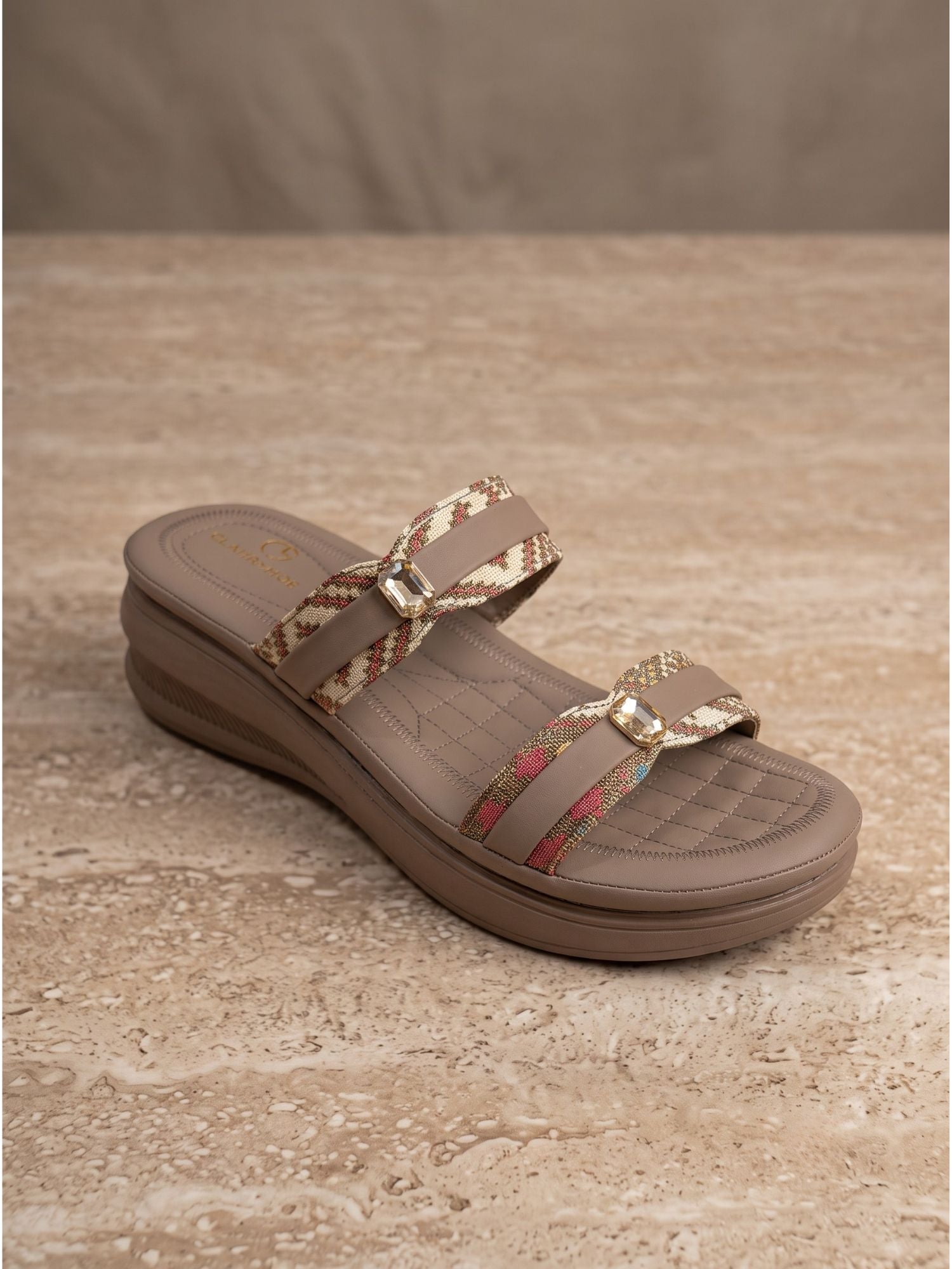 Elara (Comfort Flat Slide)